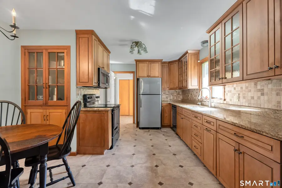 11 Candlewood Lane, Farmington, CT 06032 - #3