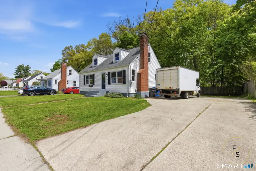 65 Broad Street, Manchester, CT 06042 - #3