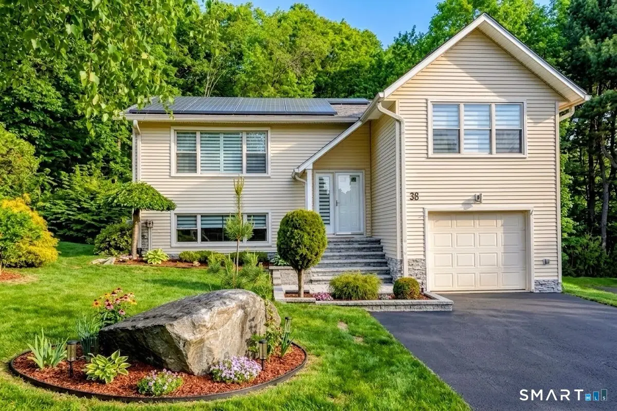38 Algonquin Way, Bristol, CT 06010 - #1