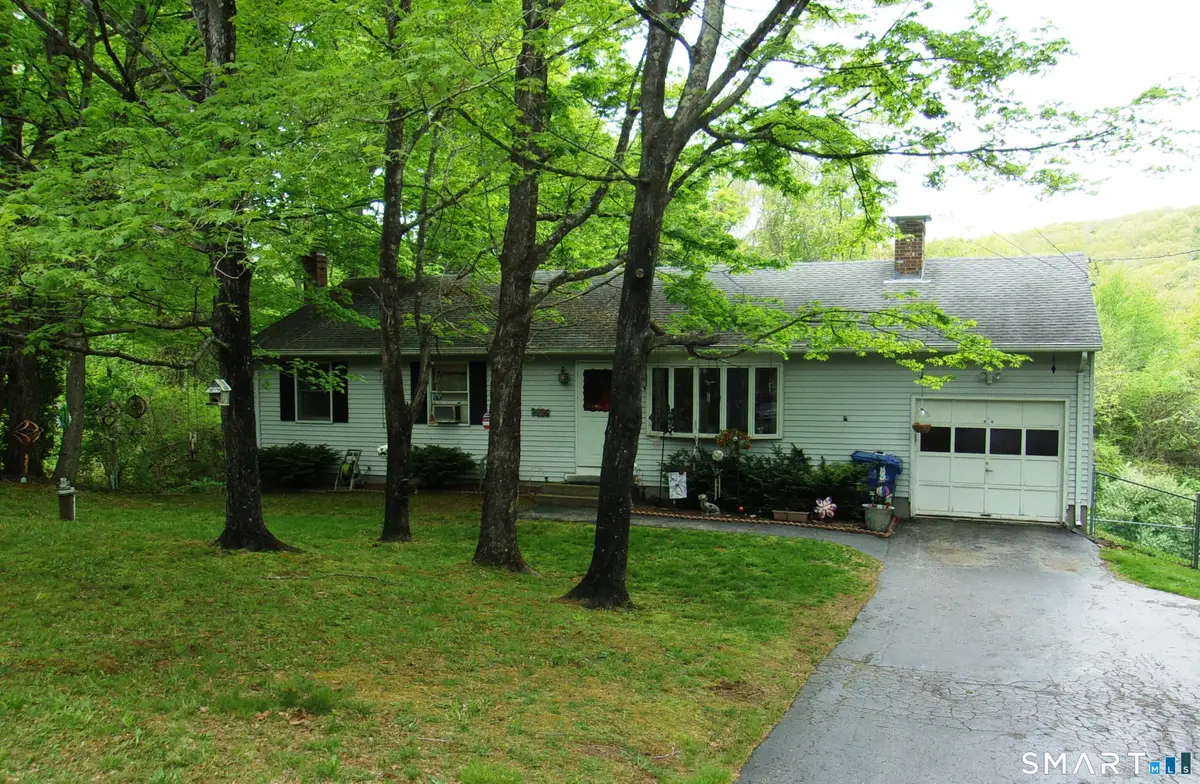 69 Route 82, Montville, CT 06370 - #1