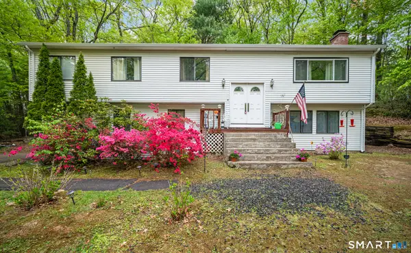 72 Old Meadow Plain Road, Simsbury, CT 06089