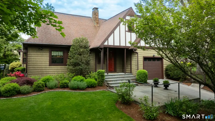 6 Bon Air Avenue, Stamford, CT 06907 - #2