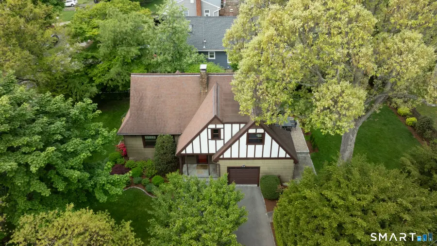 6 Bon Air Avenue, Stamford, CT 06907 - #3