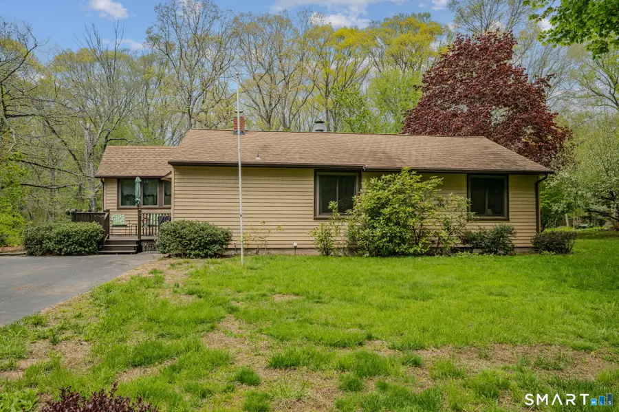 92 Vinegar Hill Road, Gales Ferry, CT 06335 - #2