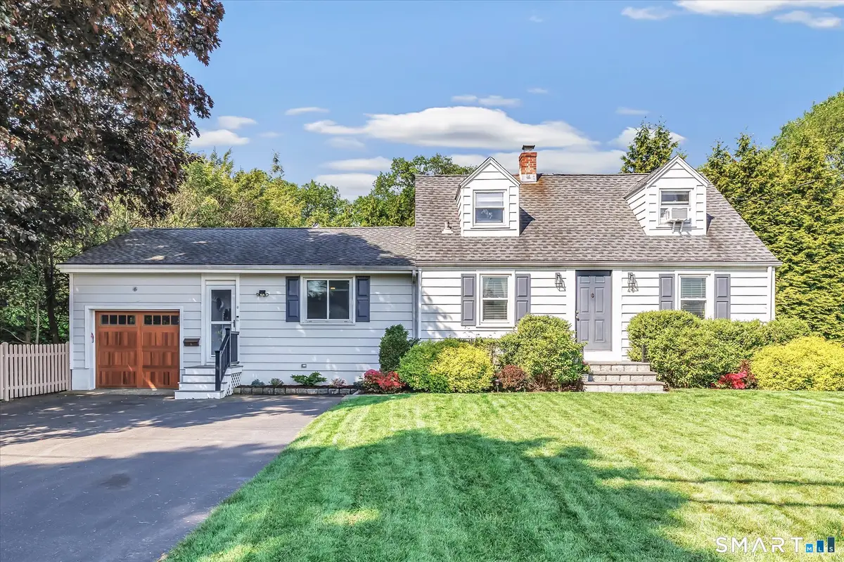 40 Walter Avenue, Norwalk, CT 06851 - #1