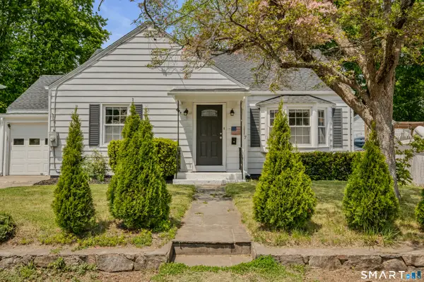 7 Norton Court, Norwich, CT 06360