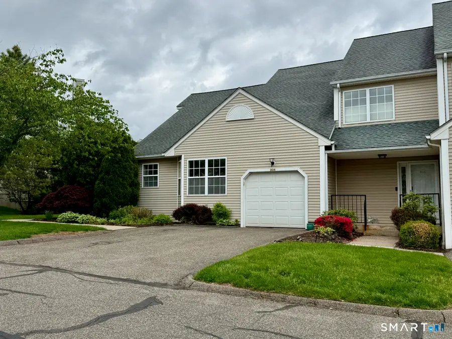 204 Gray Fox Lane #204, Rocky Hill, CT 06067 - #3