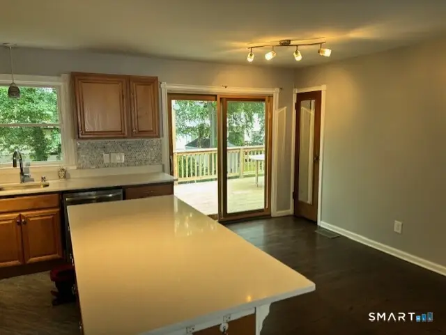 15 Whitwell Street, Milford, CT 06460 - #3