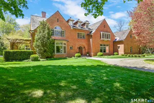 21 Daniel Court, Westport, CT 06880