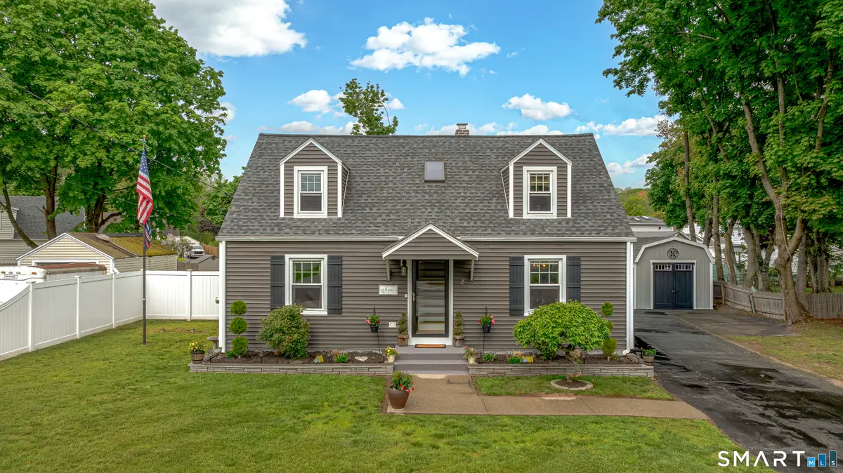 4 Nicholas Drive, East Haven, CT 06512 - #1