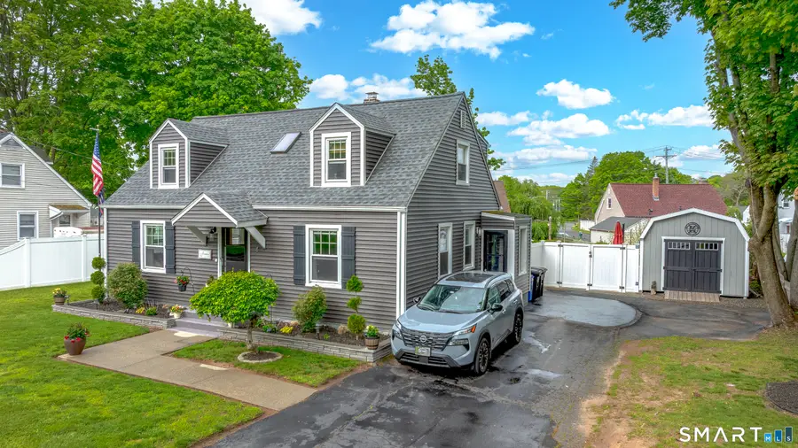 4 Nicholas Drive, East Haven, CT 06512 - #2