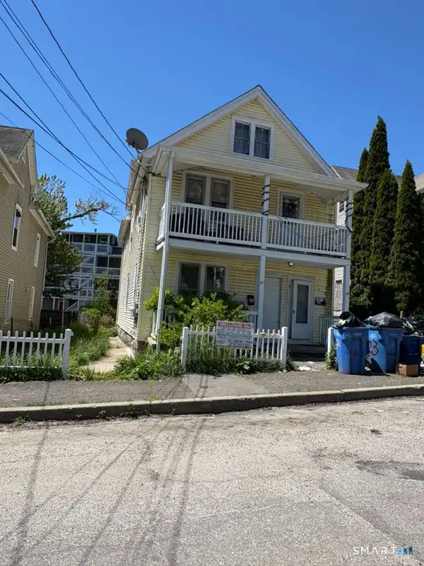 21 West Farm Street, Waterbury, CT 06704