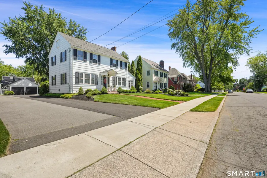 42 Newport Avenue, West Hartford, CT 06107 - #3