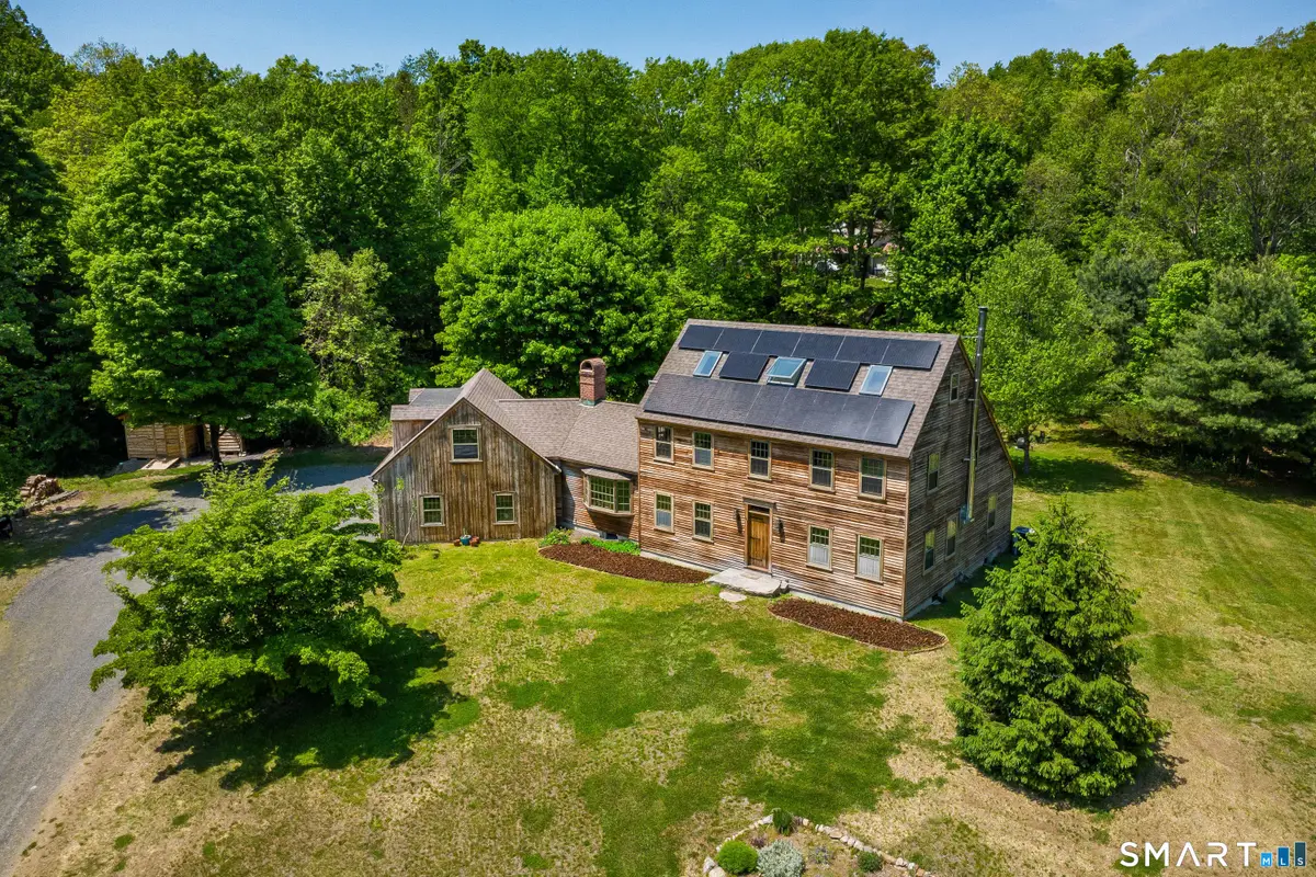 174 Huntingtown Road, Newtown, CT 06470 - #1