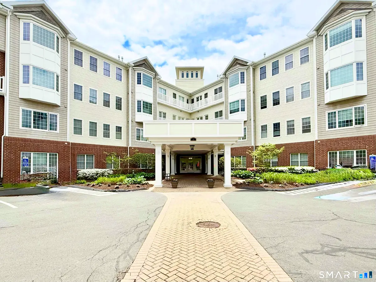 1 King Philip Drive #405, West Hartford, CT 06117 - #1