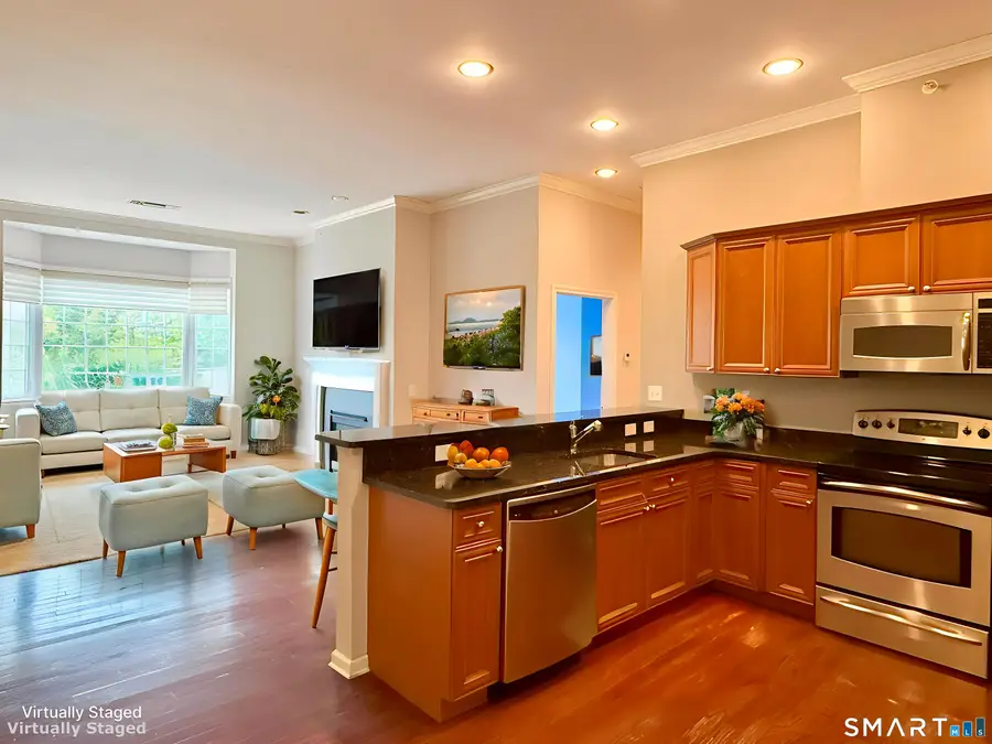 1 King Philip Drive #405, West Hartford, CT 06117 - #3