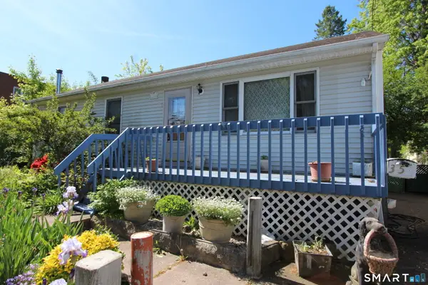 35 Chapman Street, East Hartford, CT 06108
