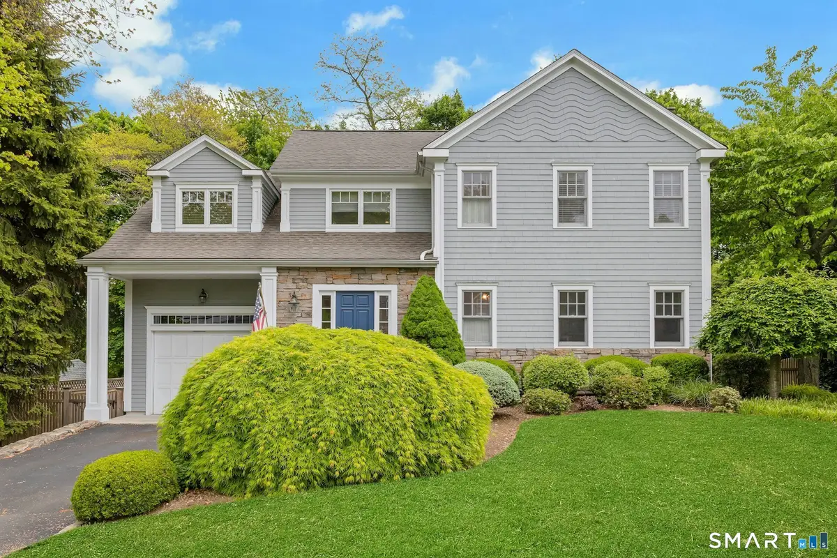 11 Walmsley Road, Darien, CT 06820 - #1