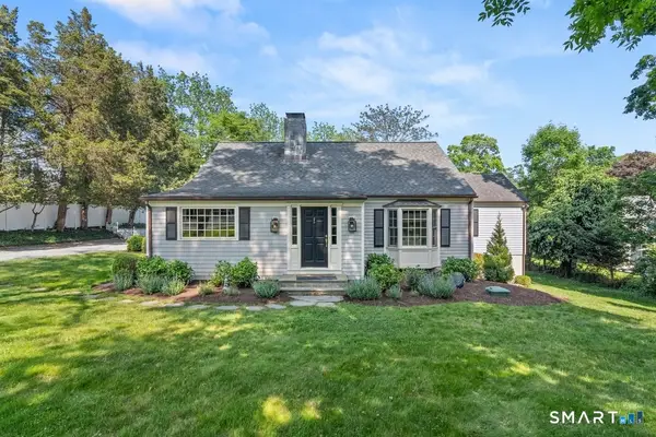 28 East Lane, Darien, CT 06820
