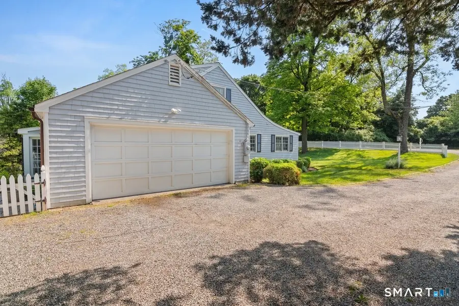 28 East Lane, Darien, CT 06820 - #3