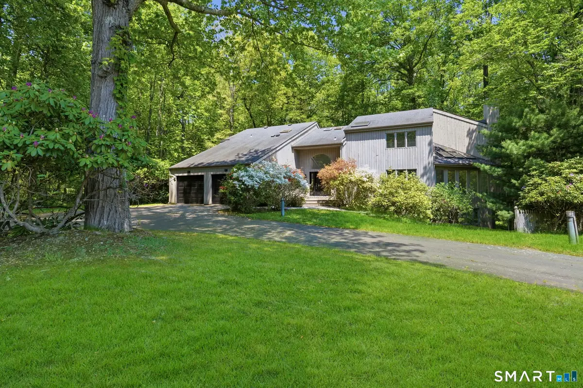 57 Grouse Lane, Woodbridge, CT 06525 - #1
