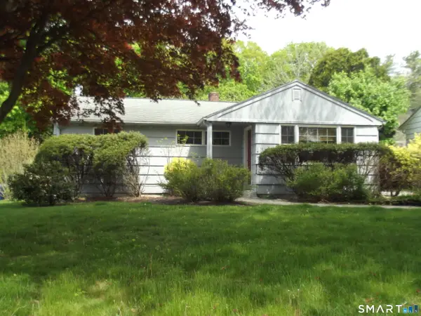 14 Overlook Avenue, Groton, CT 06355