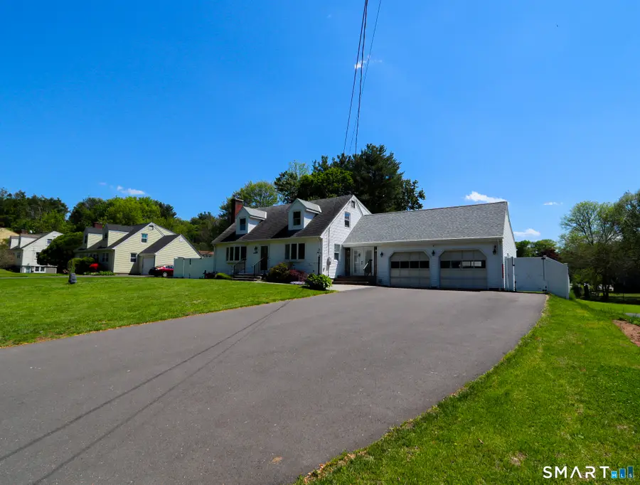 585 Burnham Street, East Hartford, CT 06108 - #2