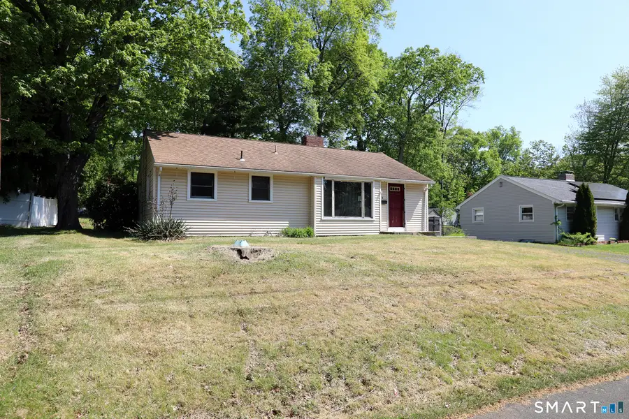4 Woodside Drive, Bloomfield, CT 06002 - #2