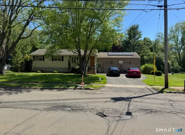 14 Jeffrey Road, East Haven, CT 06513