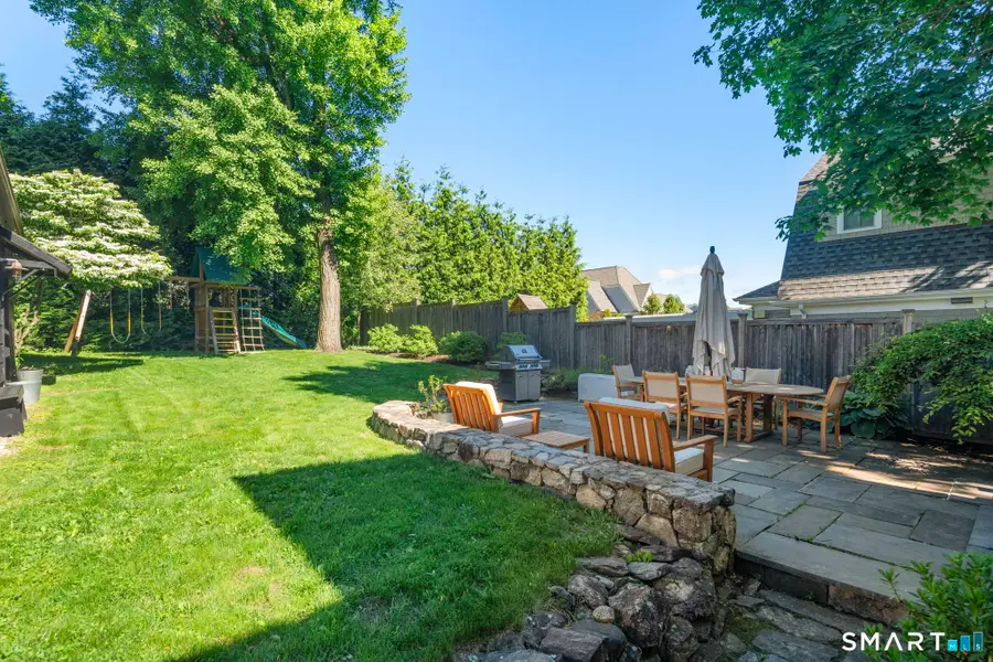 42 Hoyt Street, New Canaan, CT 06840 - #3