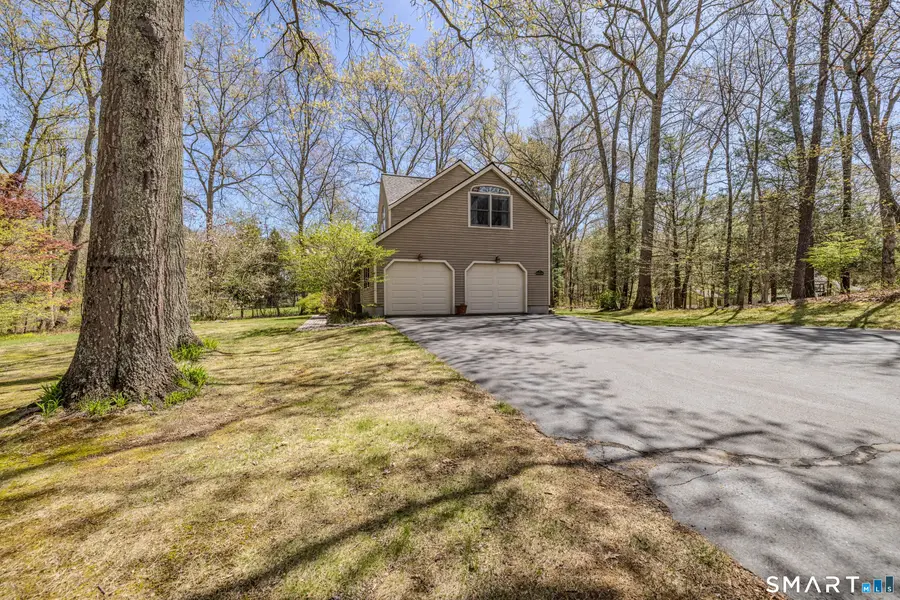 11 Hunters Run, Mansfield, CT 06268 - #3