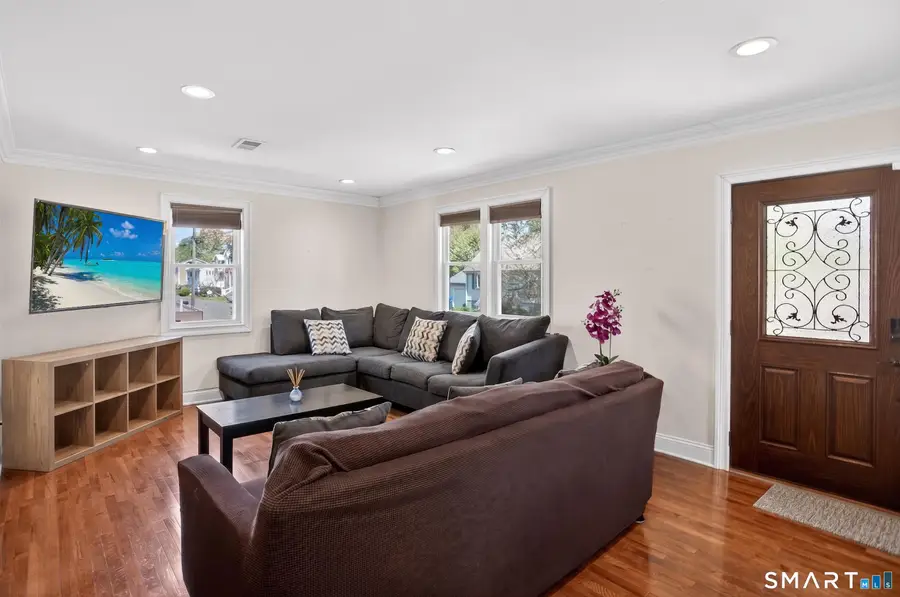 365 Roosevelt Avenue, Stratford, CT 06615 - #3
