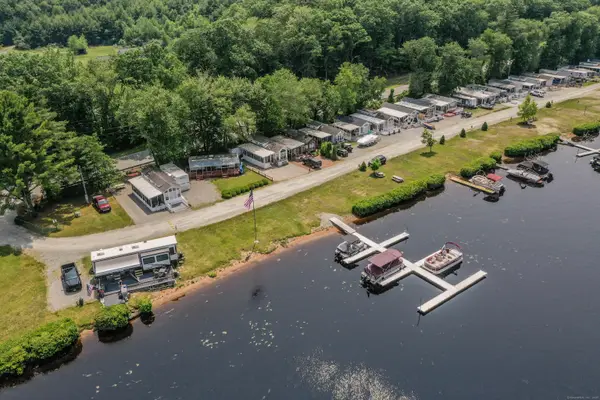 262 Shetucket Turnpike #1, Griswold, CT 06351