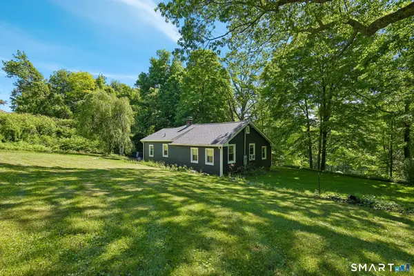 817 Carrington Road, Bethany, CT 06524