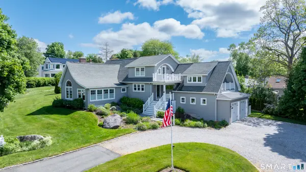 8 Owaneco Trail, Old Saybrook, CT 06475