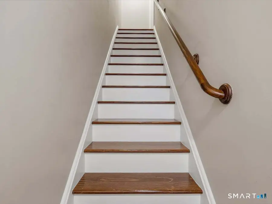 527 West Thames Street #6, Norwich, CT 06360 - #3
