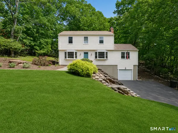 524 Nonopoge Road, Fairfield, CT 06825