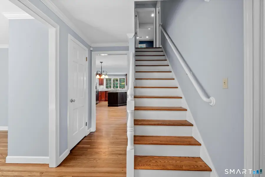 23 Lawton Drive, Simsbury, CT 06070 - #3