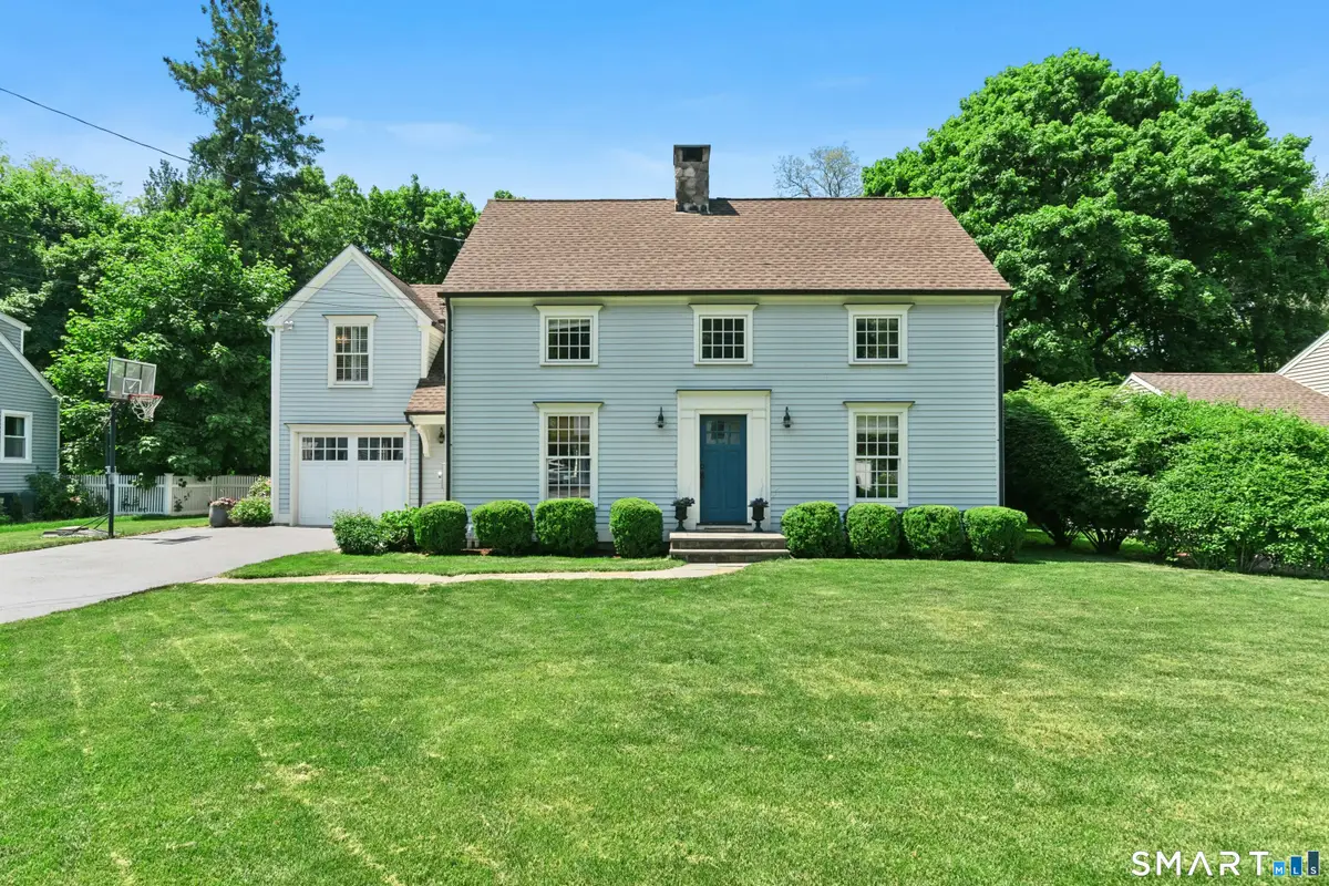 8 Glenwood Drive, Darien, CT 06820 - #1