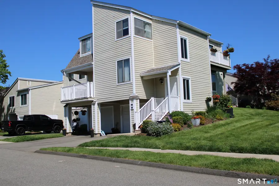 219 Crosswoods Road #219, Branford, CT 06405 - #2