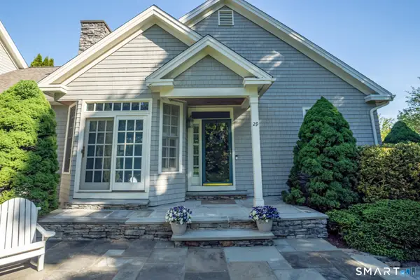33 Old Field Hill Road #29, Southbury, CT 06488