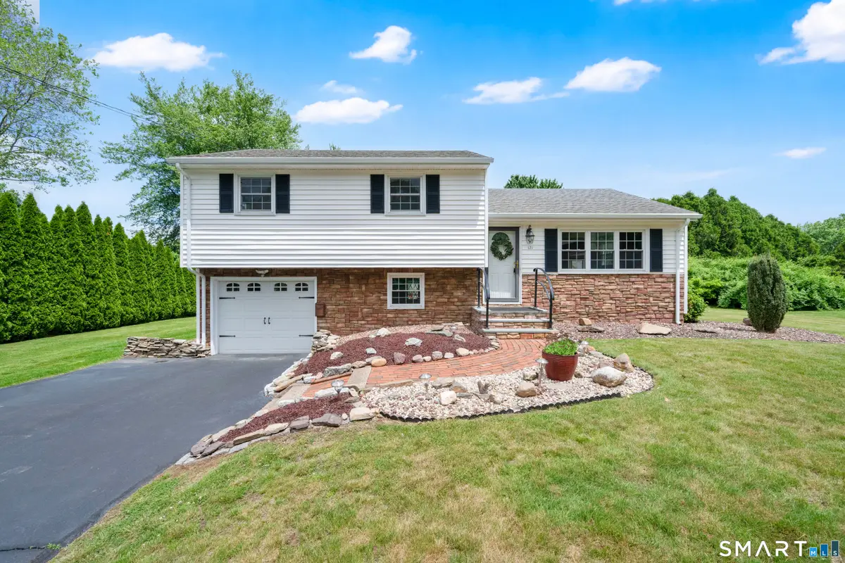121 Dogwood Lane, South Windsor, CT 06074 - #1