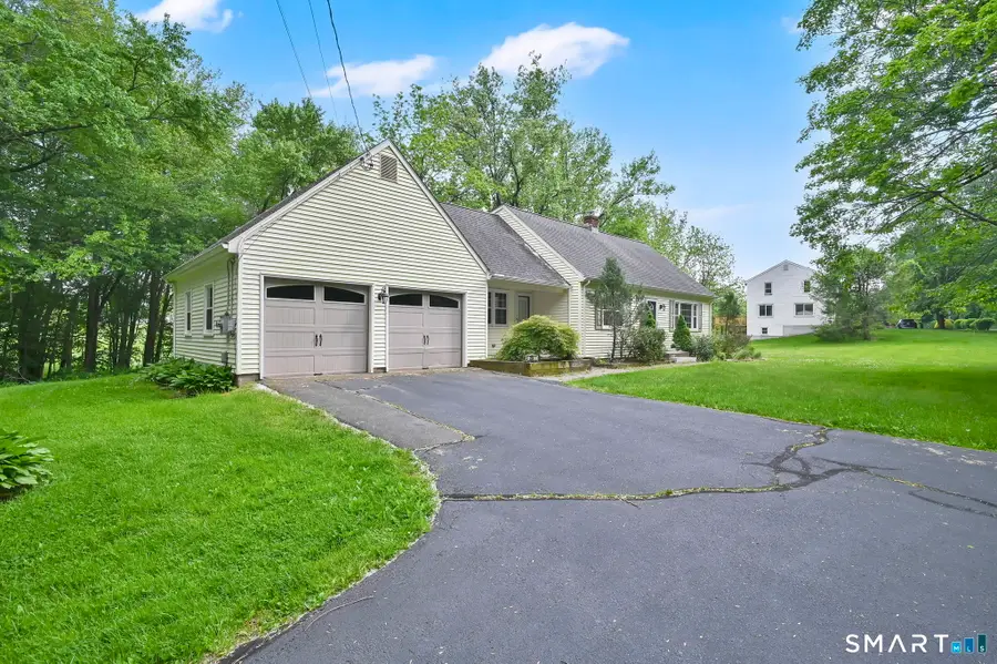 29 Burr Road, Bloomfield, CT 06002 - #2