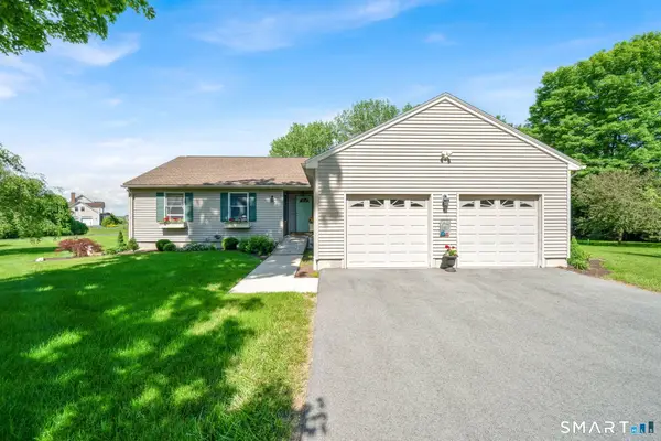 32 Kibbe Road, Ellington, CT 06029