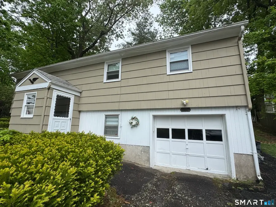 665 Bradley Street, East Haven, CT 06512 - #3
