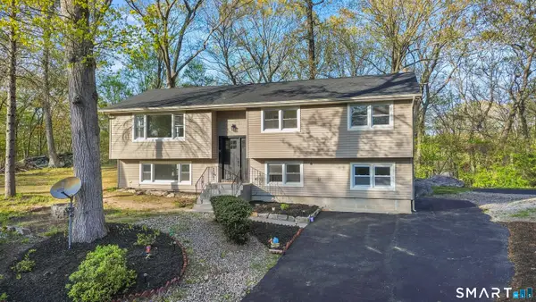 30 Patricia Court, Ledyard, CT 06335