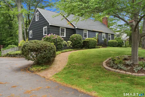 405 Sheridan Drive, Cheshire, CT 06410
