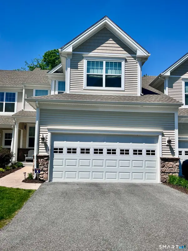 178 Ridgewood Drive #178, Middlebury, CT 06762