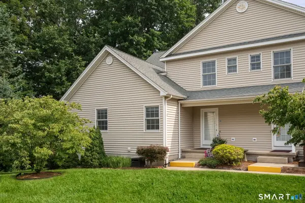 4 Reggie Way #B, East Windsor, CT 06016