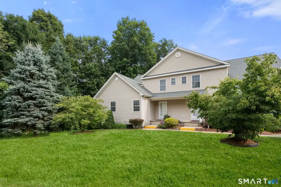 4 Reggie Way #B, East Windsor, CT 06016 - #2